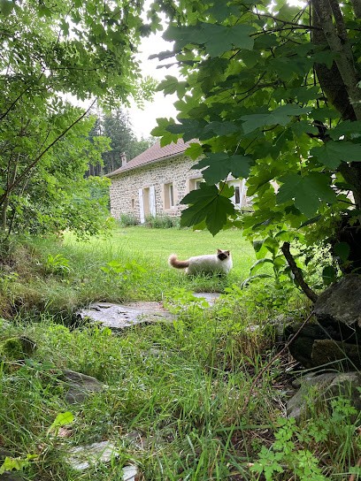 Gite Au Pied Des Sucs, Gîte à Saint-Hostien