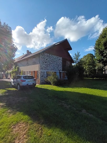 Monnet André, Gîte à Olby