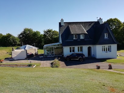 Nonic3, Gîte à Plufur