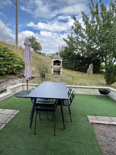 La Maison De Command, Gîte à Saint-Marcelin-de-Cray