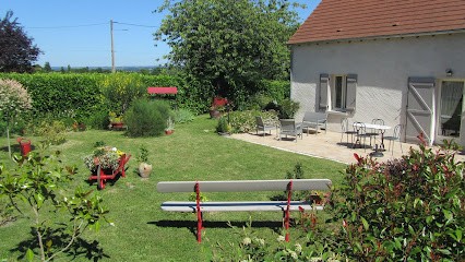 La Maison Bleue de Marie, Gîte à Deneuille-les-Mines