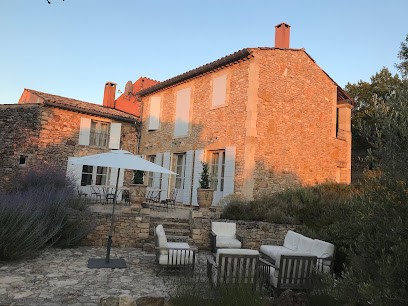 Maison du Luc, Gîte à Simiane-la-Rotonde