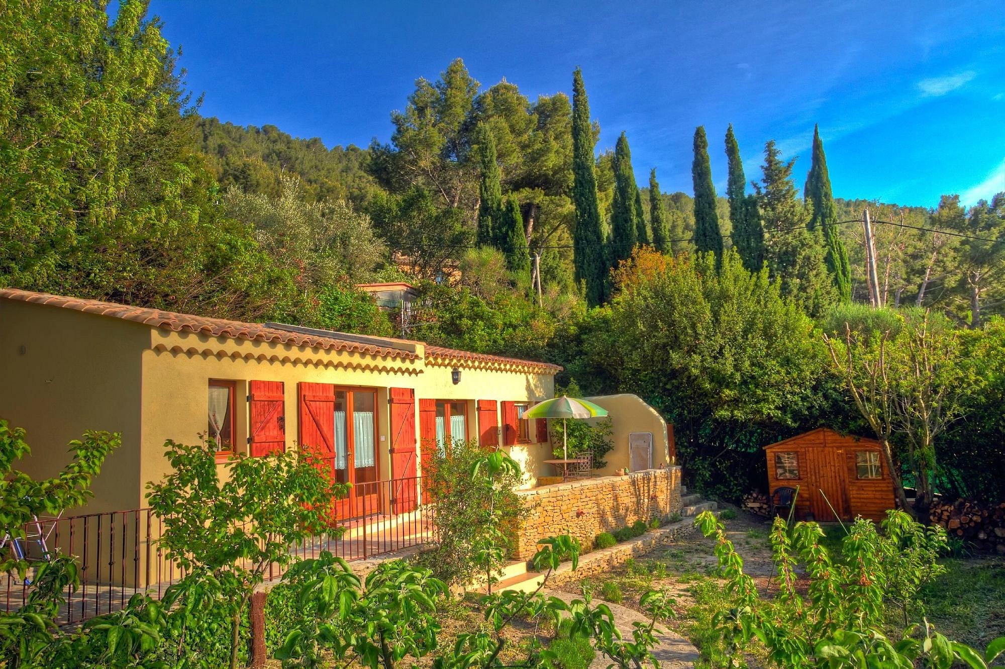 Le Mas Du Sorbier Des Oiseleurs - Gîtes De France, Gîte à Ceyreste