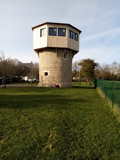Le Vieux Moulin De Pierre, Gîte à Bazenville