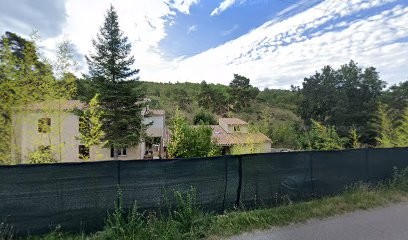 Les Cades - Locations De Gites, Gîte à Esparron-de-Verdon