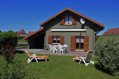 Le Chalet Vert, Gîte à Cuvier