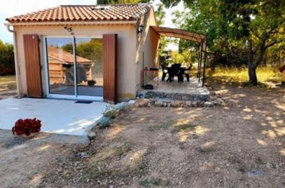 Gîte La source de Mirail, Gîte à La Motte-d'Aigues