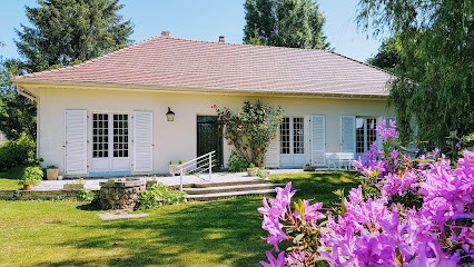 La Châtelaine, Gîte aux Molières