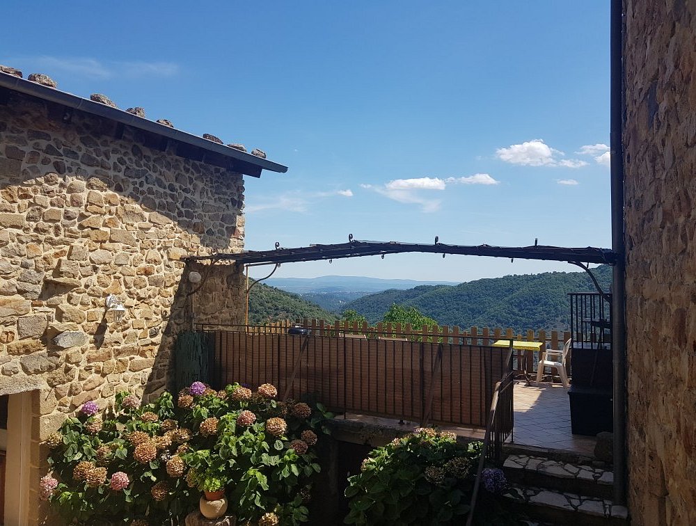 Mas Du Vernadel: Location De Gites, Gîte à Vallées-d'Antraigues-Asperjoc