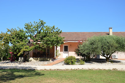 La Maison De Wanda, Gîte à Saint-André-de-Roquepertuis