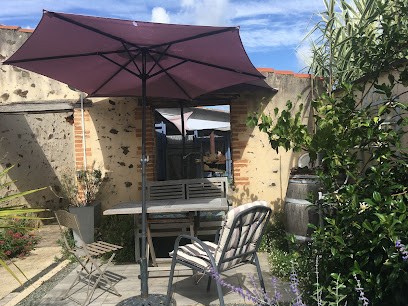 Catherine Olagnier Gite La Forge Fleurie, Gîte à Val en Vignes