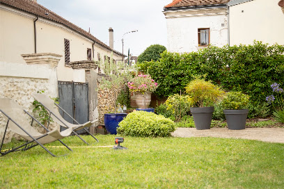 Le Petit Fanost, Gîte à Wissous