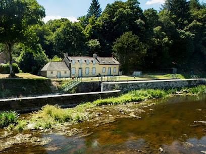 Gite d'étape Kan An Dour - Ecluse 138 de Bon Repos, Gîte à Bon Repos sur Blavet