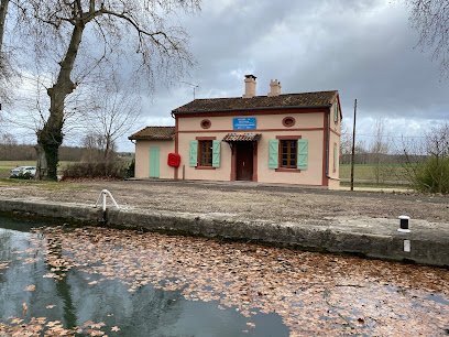 La Maison Éclusière Des Coccinelles, Gîte à Montech