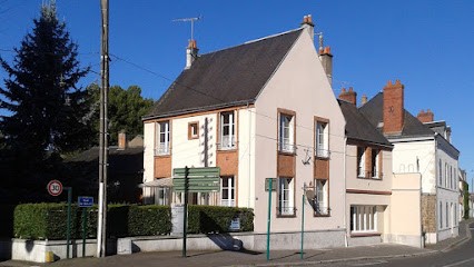 Gite Gien LE REPOS DU MARINIER Vue Loire, Gîte à Gien