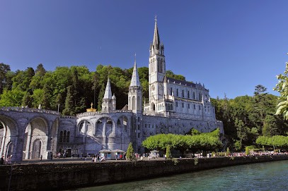 Clé Vacances Lourdes - Larré-Larrouy, Gîte à Lourdes