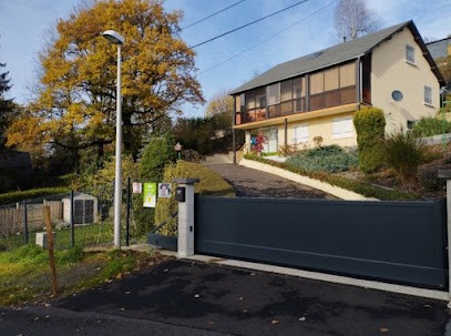 Gîte Chez Albert : Gîte 4 à 6 Pers Avec Sauna, Proche Lacs, Vulcania, Station De Ski Et La Bourboule, Puy De Dôme, Gîte à Murat-le-Quaire