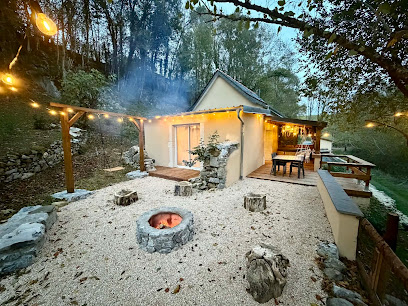 Lodges Des Pyrénées, Gîte à Arthez-d'Asson