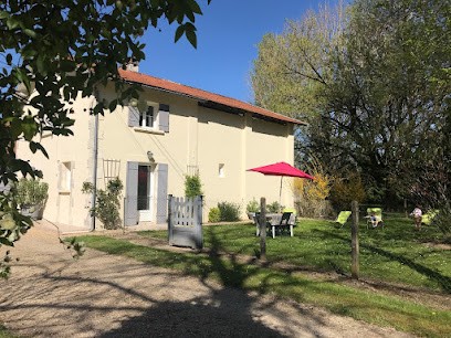 Gîte De Néry - Saint-Leon-Sur-L'Isle - Vallée De L'Isle, Gîte à Saint-Léon-sur-l'Isle
