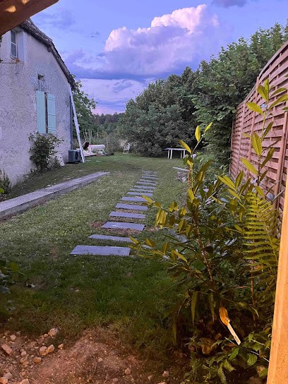 Gîte Les cerisiers du Périgord à St Victor, Gîte à Saint-Victor