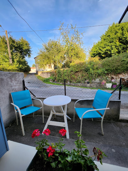 La Maison Du Sabotier, Gîte à Oradour-Saint-Genest