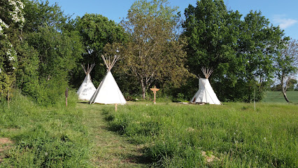 Bulle De Forêt - Hébergement Insolite En Tipis, Gîte à Alloinay