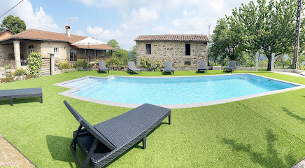 Le Hameau Des Gîtes, Gîte à Saint-Perdoux