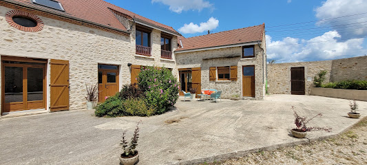 Le Clos Des Chênes Rouges Gîtes Grande Capacité En Champagne, Gîte à Corrobert