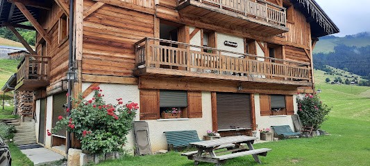 Chalet Le Planchamp, Gîte à Notre-Dame-de-Bellecombe