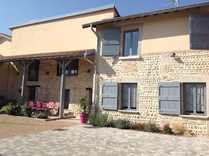 GITES LE CLOS DE PEROUGES, Gîte à Pérouges