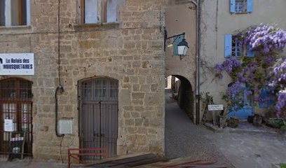 le donjon de vinezac, Gîte à Vinezac