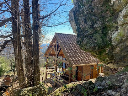 Field L'envol - Les Cabanes Cévenoles, Gîte à Roquedur