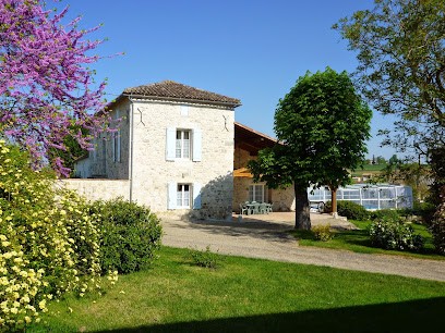 Gite Des Orchidées : Location Gite Avec Piscine Proche De Waligator,Aqualand, Nérac, Agen Et Condom, Lot-et-Garonne, Gîte à Nomdieu