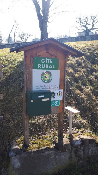 GITE DE FRANCE - Chez Zian, Gîte à Neuvecelle