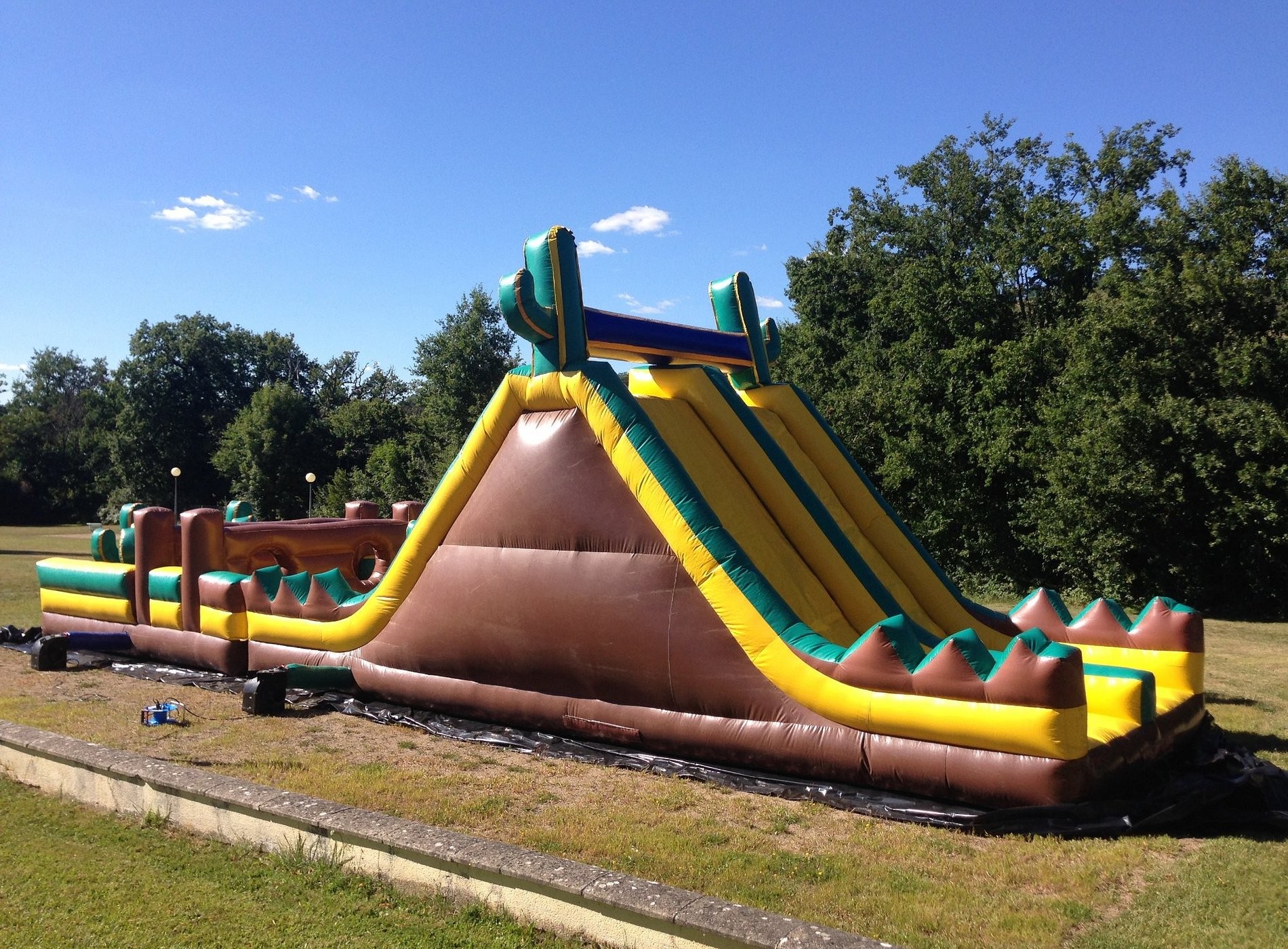 Aux Portes Des Monts D'Aubrac, Gîte à Espalion