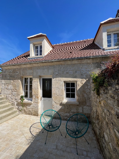 La Petite Maison - Gite Et Suite, Gîte à Pontpoint