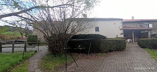 Ferme De Grandris, Gîte à Saint-Bonnet-le-Courreau