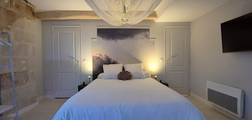 Gîtes Atypiques Saumur - La Tête Dans Les Nuages - Balnéo & Spa Gîte à Saumur