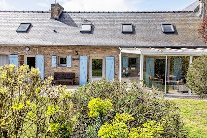 Location Longère de charme Mme Floch Josiane, Gîte à Sibiril