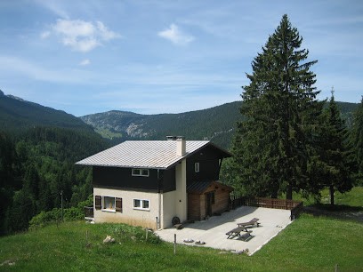 Le Chalet du Collet, Gîte à Aviernoz