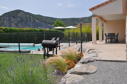 Gîte Lou Mazinou Gîte à Vallon-Pont-d'Arc