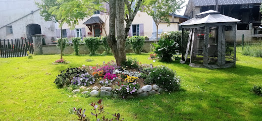 Gite Du Binet, Gîte à Eysus