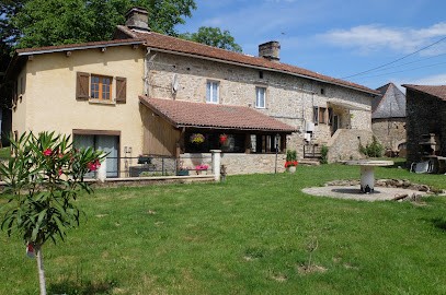 Gîte sur la colline, Gîte à Sousceyrac-en-Quercy