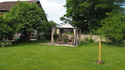 Meublé Mobilité Entreprise au Château Othon, Gîte à Ornans