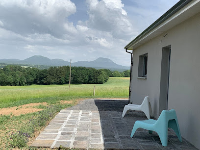 La Chaume: Gîte À La Campagne Dans Le Puy De Dôme, Idéal Randonnées, Proche Vulcania, Volcans D'auvergne Et Station Mont-Dore, Gîte à Saint-Pierre-le-Chastel