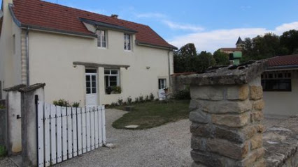 L' Écrin De Verdure - Gîtes De France, Gîte à Diénay