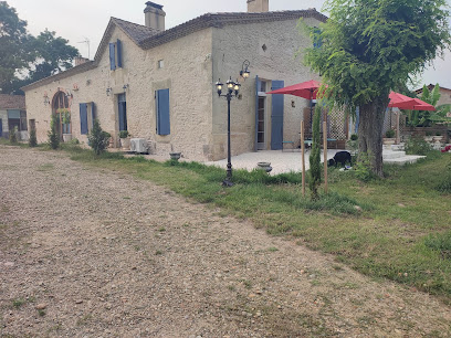 Le Mas De Lombreyra, Gîte à Massugas