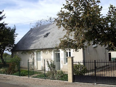 La Chaumière - Gîtes De France, Gîte à Villequiers