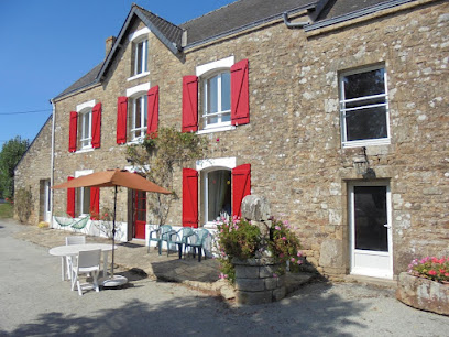 Le Petit Manoir - Gîtes De France Gîte à Ploemel