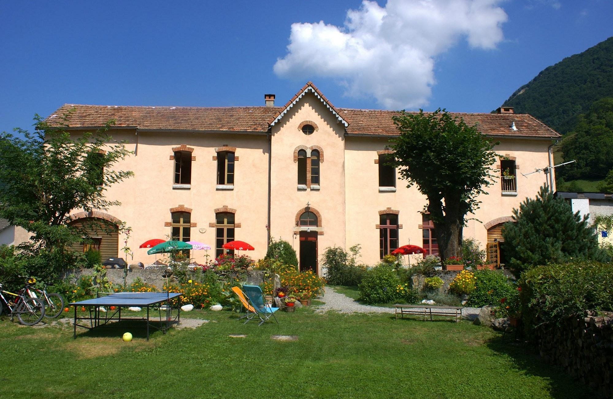 Gîte L'ESCOLAN, Gîte à Ustou